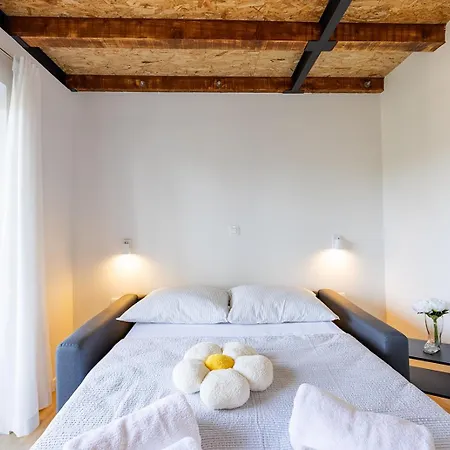 Yasmin & Viola Ζαντάρ