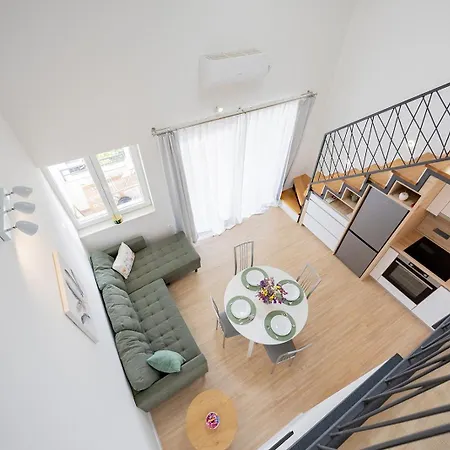 Yasmin & Viola Ζαντάρ