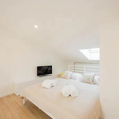 Yasmin & Viola Zadar