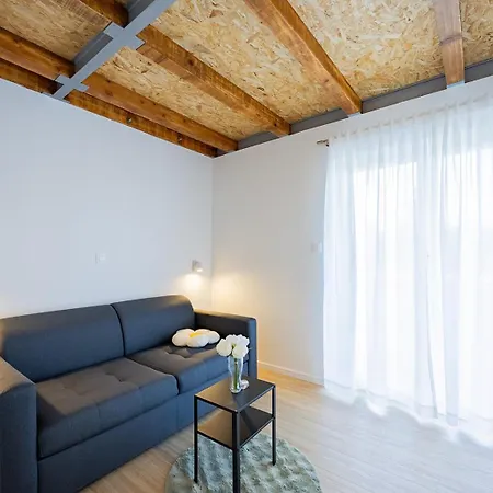 Yasmin & Viola Apartament *